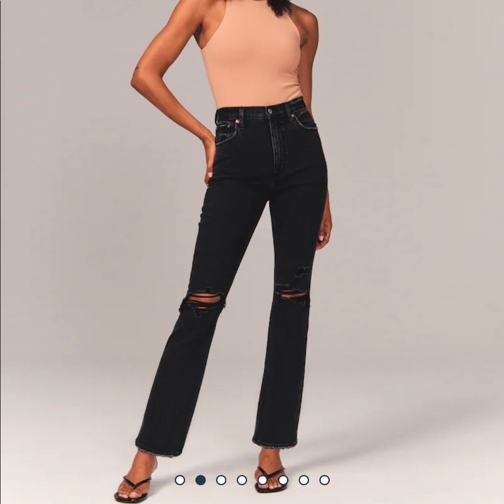 ABERCROMBIE Ultra High Rise Ankle Straight Jean- Black Ripped